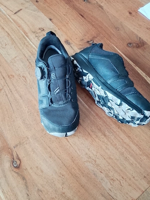 Verkaufe Adidas Kinder Schuh  Bild 2