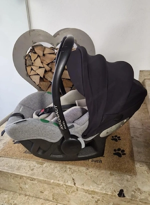 Babyschale mit Isofix Bild 2