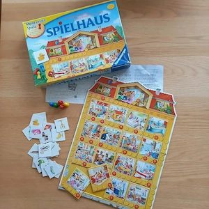 Würfelspiel - Spielhaus