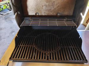 Weber Genesis II E-310   Top Zustand inkl. Abdeckhaube Bild 4