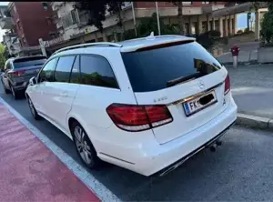 mercedes E 220 Bild 3