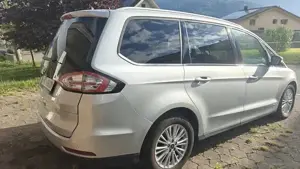 Ford Galaxy Bild 2