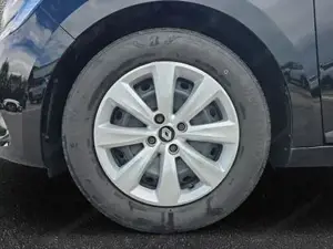 Renault Clio Bild 9