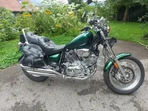 Motorrad Yamaha 750 Virago Bild 3