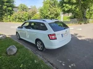 SKODA FABIA  TDi BJ -2016 Nur 118,000km Bild 2