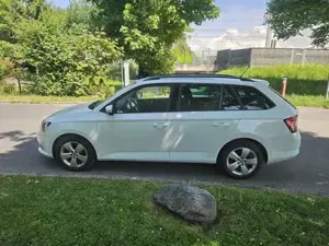 SKODA FABIA  TDi BJ -2016 Nur 118,000km Bild 5