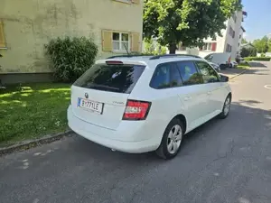 SKODA FABIA  TDi BJ -2016 Nur 118,000km Bild 4