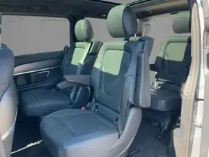 Mercedes-Benz V 300 d 4MATIC EXCLUSIVE Lang Luft Pano ACC Navi Bild 4