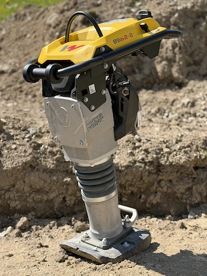 Vermietung Baumaschinen & Baggerarbeiten - Bagger - Dumper - Rüttelplatte -Betonmischmaschine mieten Bild 5
