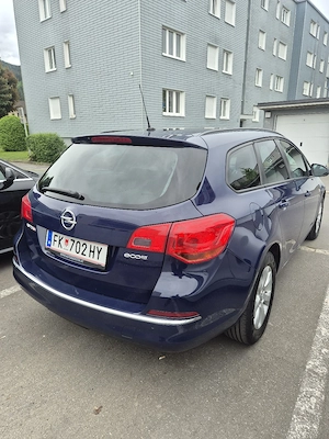 Verkaufe einen Opel Astra Bild 5