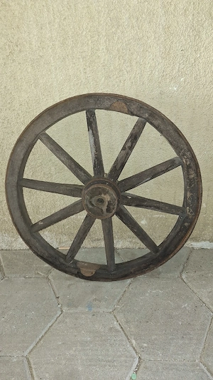 altes Waagenrad