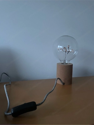 Tischlampe mit Kork inkl. "nice" Leuchtmittel Bild 2