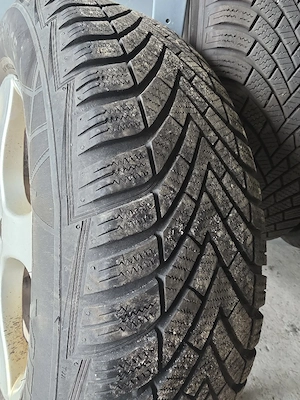 VW Winterreifen Bild 3