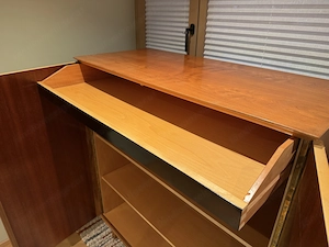 Regalkasten   Schrank - Tischlerarbeit aus Echtholz-Furnier Bild 2