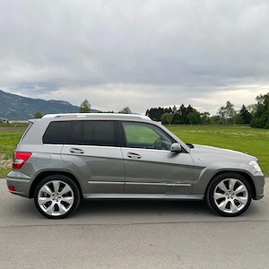 Mercddes Glk 220 CDI blueewfficiency  4Matic sportpaket tüv service neu  Bild 2