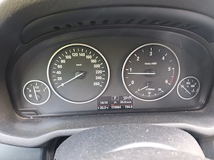 BMW x3 xDrive20d F25 BJ 2012 Bild 10