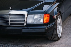 Mercedes-Benz E-Klasse 220E W124 MOPF 1,5 16V M111 Limousine Bild 7