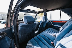 Mercedes-Benz E-Klasse 220E W124 MOPF 1,5 16V M111 Limousine Bild 10