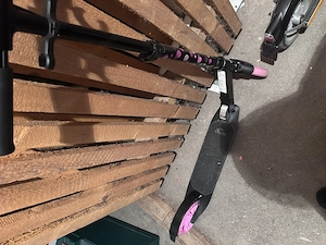 Kinder Scooter fast neu  Bild 2