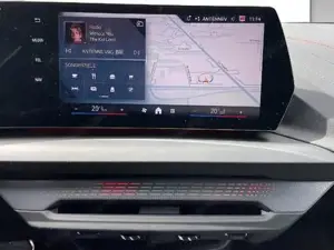 BMW 120d 5-Türer M Sportpaket // DAB // LED // RFK Bild 7