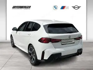 BMW 120d 5-Türer M Sportpaket // DAB // LED // RFK Bild 4