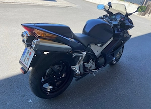 Honda VFR 800 V 4 Tec ABS Bild 7