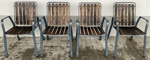 Gartenmöbel Set vintage 1 Tisch rund Blech und  4 Stühle Stahlgestell mit Eichenholz Bild 3