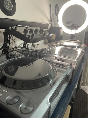 Pioneer DJM 700 Professional Dj Mixer  Bild 2