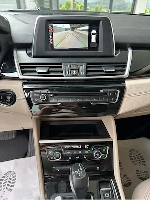 BMW 220d xDrive Automatik Bild 10