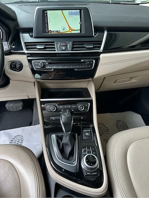 BMW 220d xDrive Automatik Bild 8