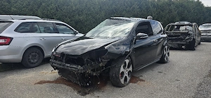 Unfallfahrzeug Bild 3