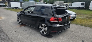Unfallfahrzeug Bild 4