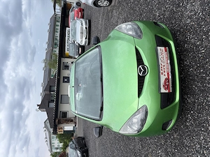 Mazda 2 TÜV.5.2027 Bild 3