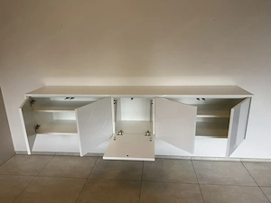 1x Sideboard  Tischlerqualität  Länge: 219 cm in Hochglanz weiß Maße: 219 cm x 41 cm - Höhe ca. 45cm Bild 6
