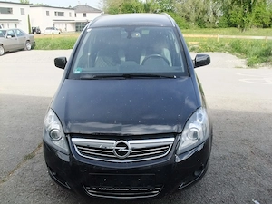 Opel Zafira Family Plus Bild 2