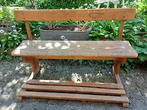 Altes Holzkinderbänkle Bild 2