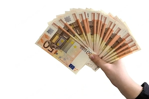 Wir bieten Kredite: und Investitionen für alle in Europa.  Jede Privatperson oder jedes Unternehmen
