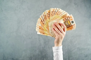 Wir bieten Kredite: und Investitionen mit sehr einfachen Konditionen für alle in Österreich. 