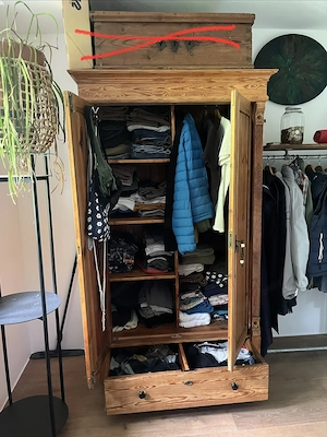 Antiker Fichte  Weichholz  Kleiderschrank  Wäscheschrank  Bild 5