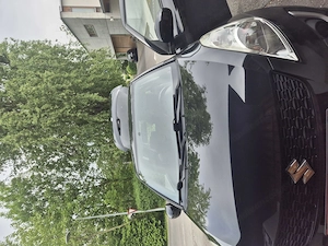 Verkaufe Suzuki Swift Bild 2