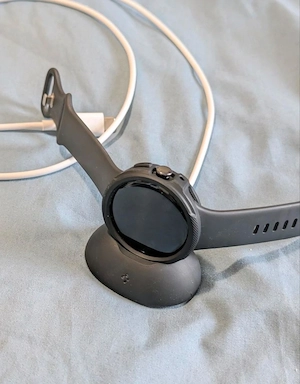 Google Pixel Watch 4 (41 mm)   Farbe: Obsidian Schwarz + Spigen Hülle Bild 3