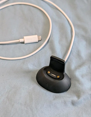 Google Pixel Watch 4 (41 mm)   Farbe: Obsidian Schwarz + Spigen Hülle Bild 6