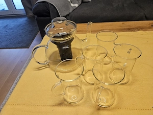 Teekanne mit 6 Gläsern Bild 2