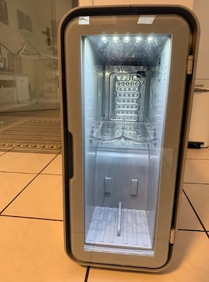 Red Bull Mini-Kühlschrank Bild 3
