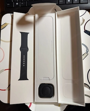 Apple Watch Series 8 GPS + Cellular, 45 mm Bild 4