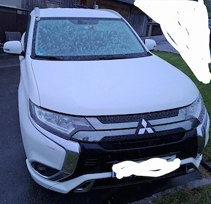 Mitsubishi Outlander Phev Bild 2