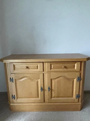 Sehr schöne, gemütliche Bauernstube, sehr gut erhalten  Bild 3