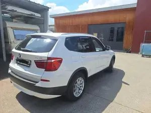 BMW x3 xDrive20d F25 BJ 2012 Bild 5
