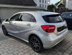 Mercedes Benz A180 Bild 5