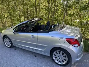 Peugeot 207 Bild 6